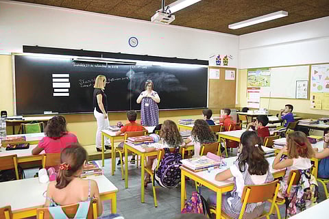 Professores colocados em escolas para onde não concorreram já têm a situação corrigida