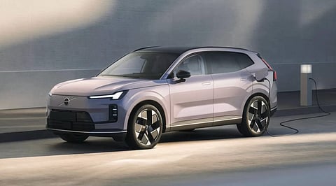 Volvo apresenta o novo XC70 híbrido plug-in com autonomia elétrica de 200 quilómetros