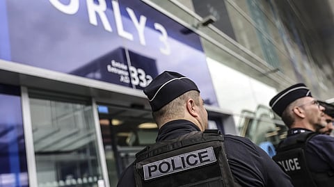 Tempestade em Paris força cancelamento de 20% dos voos em Orly