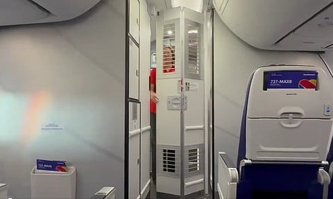Avião da Southwest Airlines estreou segunda barreira de proteção da cabine dos pilotos (com vídeo)