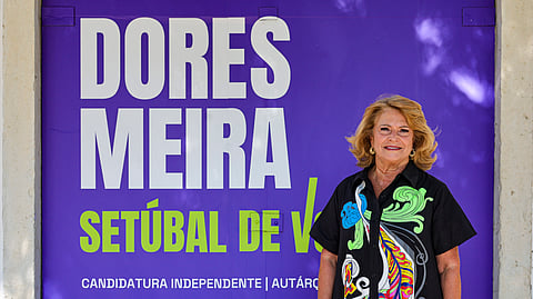 Três vezes eleita pela CDU, Dores Meira volta a candidatar-se à autarquia que presidiu até 2021, à frente de um movimento independente apoiado pelo PSD e pelo CDS.