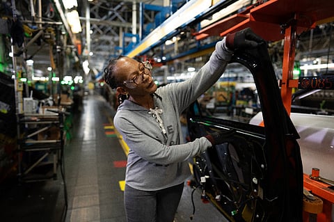 General Motors vai reduzir produção de elétricos nos EUA após decisão de Trump
