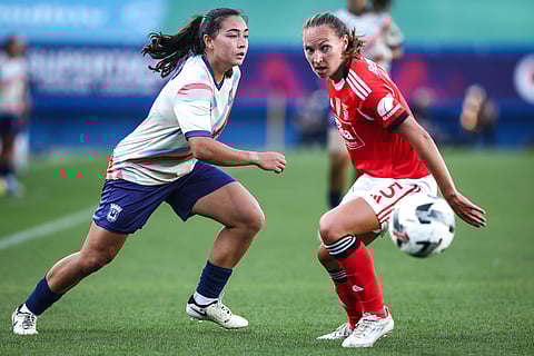 Torreense junta Supertaça feminina à Taça ao bater novamente ‘penta’ Benfica
