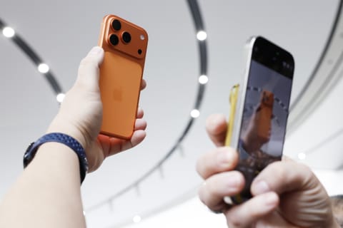 Lucros da Apple assentam essencialmente no êxito do iPhone 17.