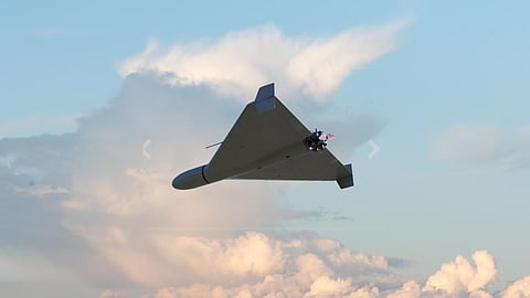 Drone russo viola espaço aéreo romeno durante ataque à Ucrânia e obriga a mobilização de caças F-16