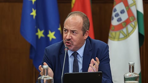 Santos Pereira diz que lucros da banca são precisos para "economia funcionar bem"