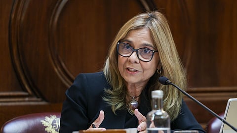 Ministra da Saúde esteve  na Comissão  Parlamentar da Saúde a responder às questões dos deputados