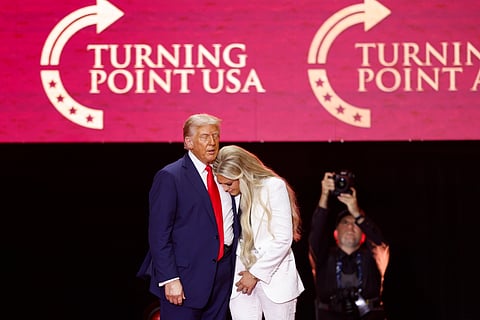 Trump com a viúva de Charlie Kirk