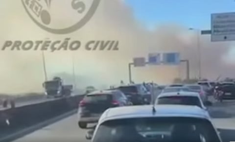 Circulação no IC19 normalizada após corte total devido a fogo em Mem Martins
