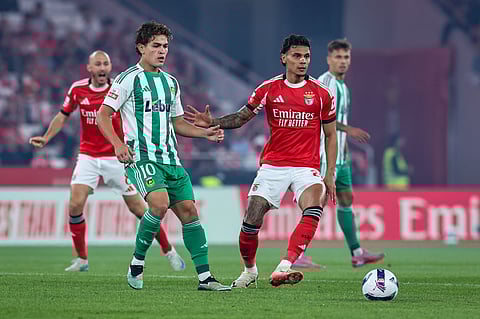Benfica cede empate com Rio Ave na estreia de Mourinho na Luz. Veja os golos