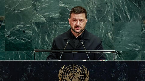 Zelensky diz que Rússia não vai parar até ser derrotada e avisa: "Não há garantias de segurança sem armas”