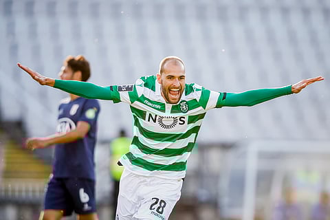 Ex-Sporting Bas Dost termina a carreira após dois anos sem jogar devido a problemas cardíacos