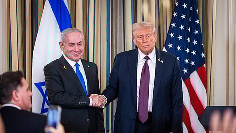 Ao lado de Netanyahu, Trump anuncia plano de "paz eterna" no Médio Oriente