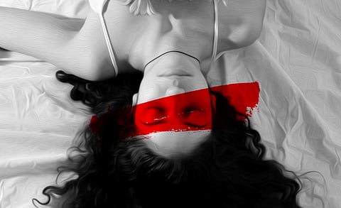 Cartaz do monólogo protagonizado por Júlia Prado. 