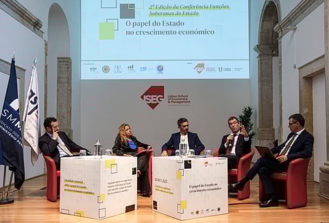 “Há pouca atenção ao momento posterior à apreensão, quando o Estado toma posse. O Estado está a perder dinheiro por ter obras de artes guardadas”, argumentou.