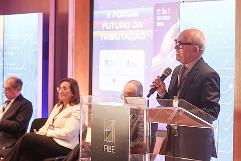 Raimundo Carreiro, embaixador do Brasil em Portugal, no discurso de abertura do fórum.