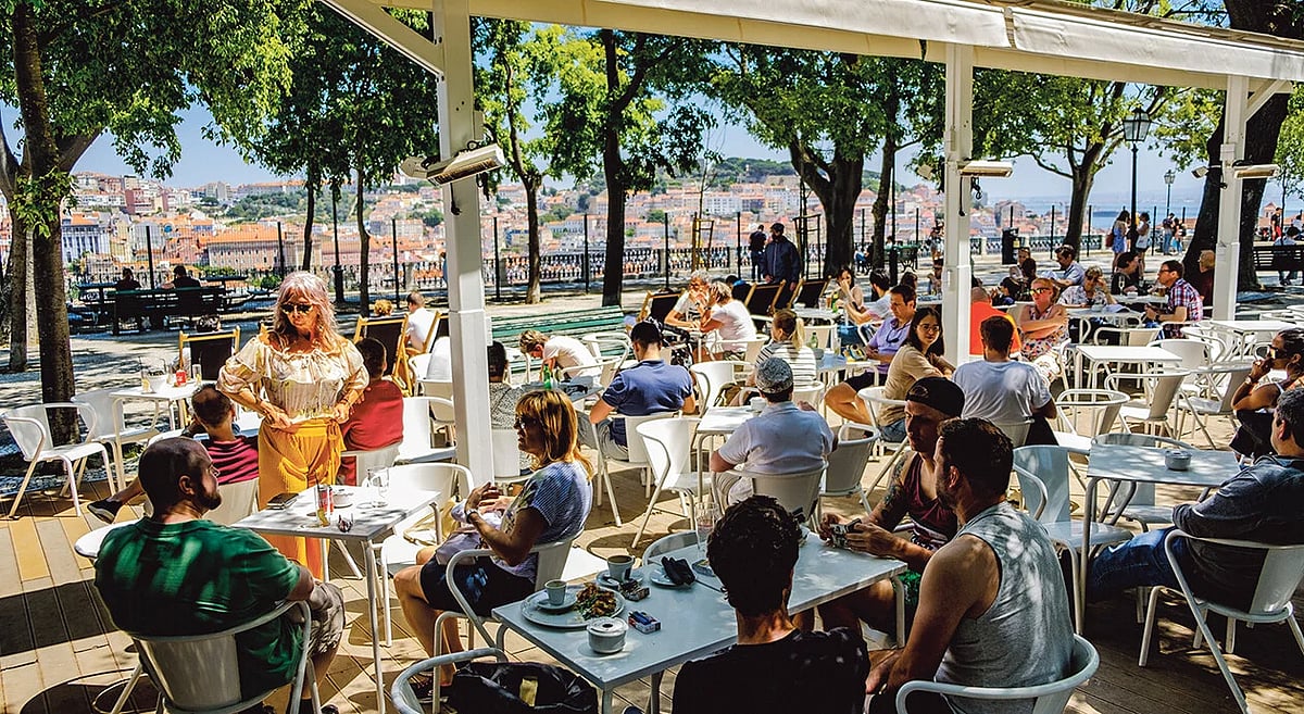 Turismo de Portugal will support the restaurant sector by extending the deadline to settle debts