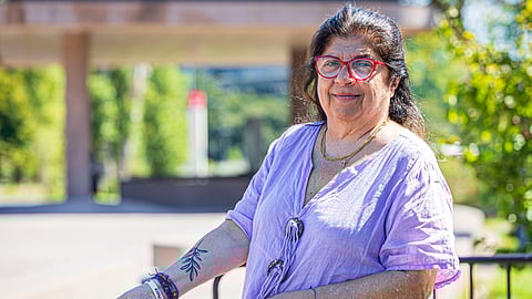 Experiência de vida de Magda Zenon foi moldada pela vida na África do Sul durante o 'apartheid' e em Chipre dividido há 50 anos.