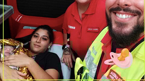 Já são 15. Bombeiros da Moita fazem mais um parto na ambulância a caminho do hospital
