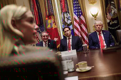 Trump publicou por acidente mensagem em que pressionava procuradora-geral a investigar adversários