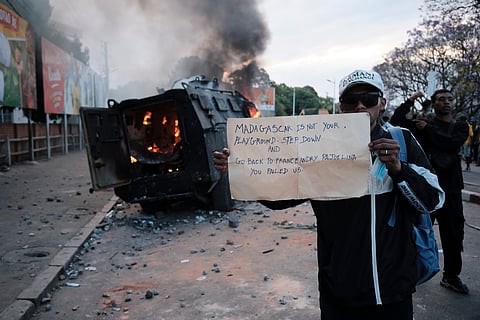 Protestos têm sido liderados por um movimento online de jovens chamado Gen Z Mada. 