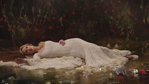 Fãs de Taylor Swift enchem museu alemão para ver pintura parecida com cena do videoclipe "The Fate of Ophelia"