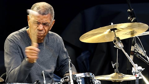 Morreu o baterista de jazz Jack DeJohnette, que tocou com Miles Davis e Keith Jarrett. Tinha 83 anos