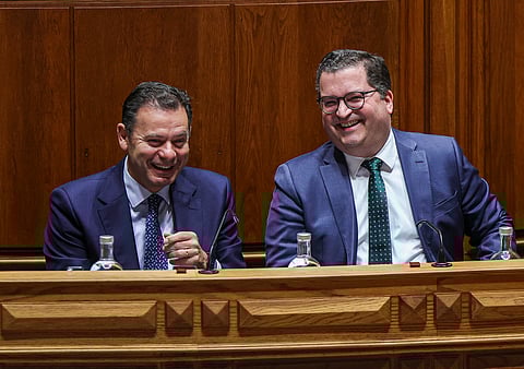 Decisão de avançar com um Orçamento Retificativo é da responsabilidade do Governo, enquanto os partidos estão focados nas medidas.