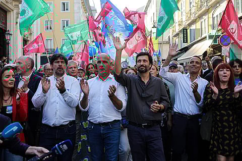Paulo Raimundo e João Ferreira juntos na arruada em Lisboa.