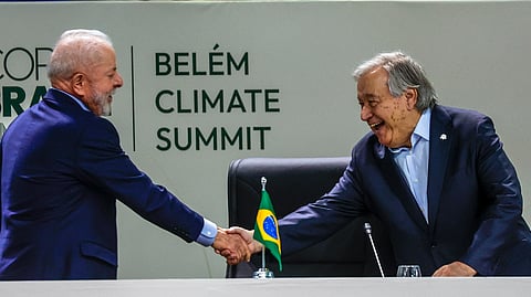 Presidente brasileiro, Lula da Silva, cumprimenta o secretário-geral das Nações Unidas, António Guterres.