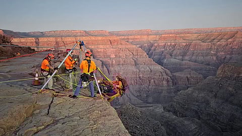 Turista morre depois de escorregar e cair de um precipício de 40 metros no Grand Canyon (com fotos)