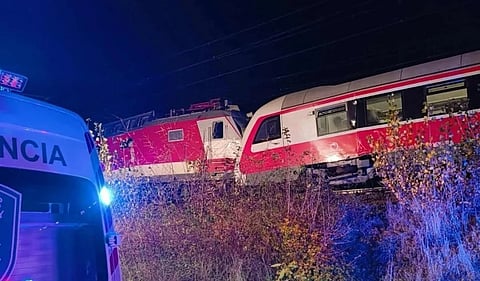 Acidente com dois comboios na Eslováquia faz dezenas de feridos