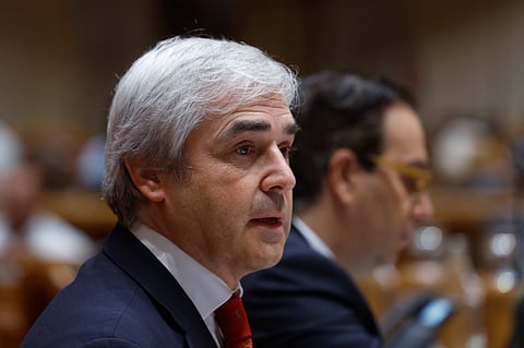 Nuno Melo garante que helicópteros Black Hawk podem aterrar nos heliportos hospitalares