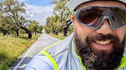 Desafiam corpo e mente enquanto exploram Portugal de bicicleta. Lucas fez 600 km em 38h30