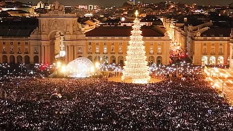 180 km de luzes. Lisboa já acendeu a magia do Natal