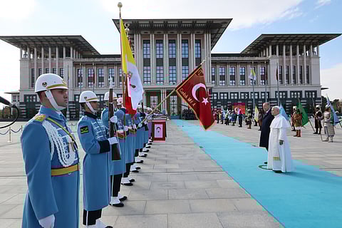 Erdogan e o papa Leão XIV em Ancara.