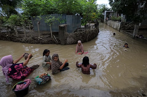 Número de mortos na Indonésia devido a inundações sobe para 631