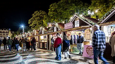 Mercado de Natal situado no Rossio, em Lisboa.