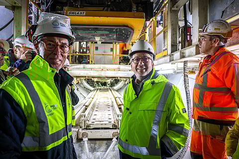 Carlos Moedas esteve no início dos trabalhos da escavação, pela tuneladora H2O, do segundo túnel do PGDL, que irá ligar o Beato a Chelas.