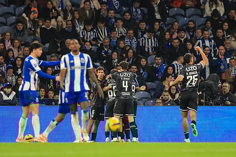 Vitória de Guimarães vence FC Porto  por 3-1 no Dragão e garante final four da Taça da Liga