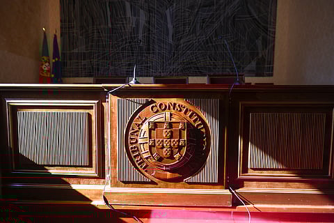 Tribunal está com dois juízes a menos e é a segunda vez em poucos meses que é chamado para analisar questões relacionadas com imigração. 