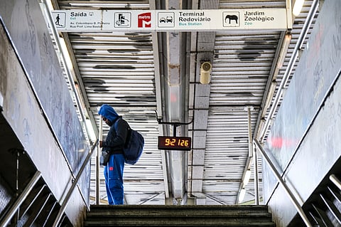 Greve geral regista apenas dois incidentes durante a madrugada e manhã 