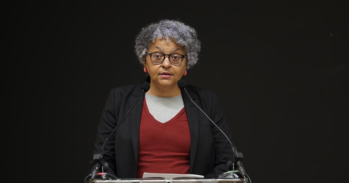 "Mover" will bring 320 migrants from Angola and Cape Verde to address labour shortages