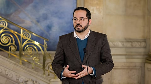 Paulo Muacho não quer que ministra Maria Lúcia Amaral seja bode expiatório.