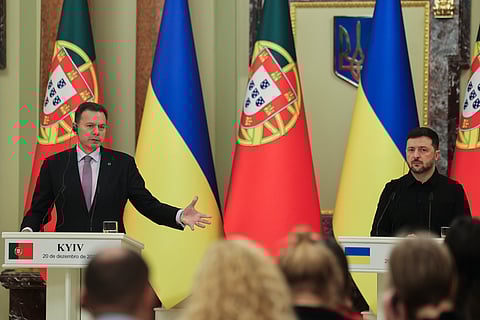 Luís Montenegro, primeiro-ministro de Portugal, e Volodymyr Zelensky, presidente da Ucrânia.
