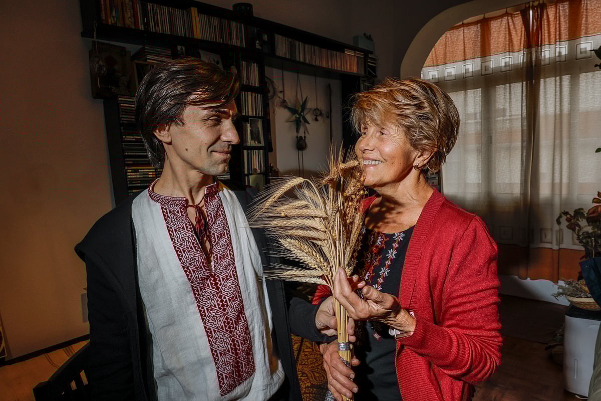 A journey into the symbolism of Ukrainian Christmas, with all ancestors present and plenty of music