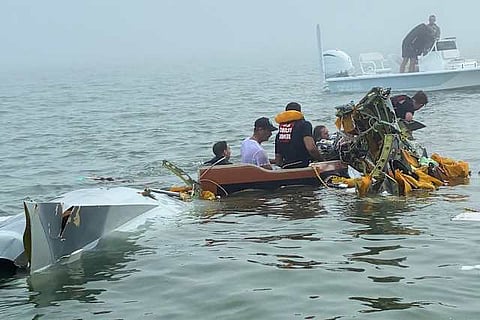 Avião da Marinha do México despenha-se no Texas e faz cinco mortos, entre os quais uma criança de 2 anos
