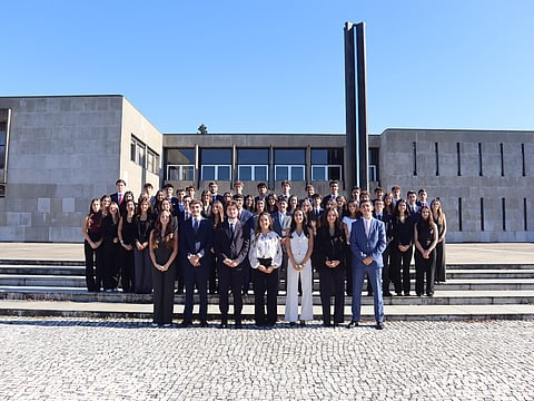 A equipa da FEP Junior Consulting.