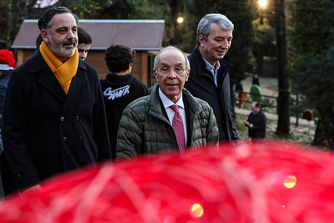 Marques Mendes está em visitas pelo país.