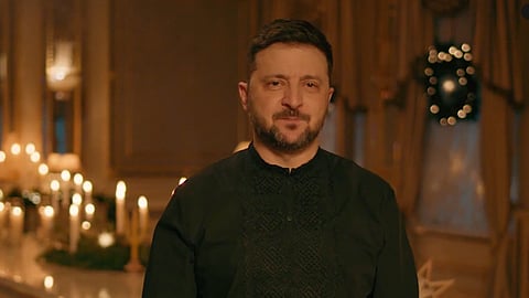 Mensagem de Natal de Zelensky: "Hoje todos partilhamos um sonho. Pedimos um desejo em conjunto. Que ele morra"